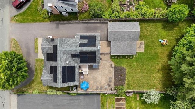 60 Lakeshore Avenue, Beverly, MA 01915