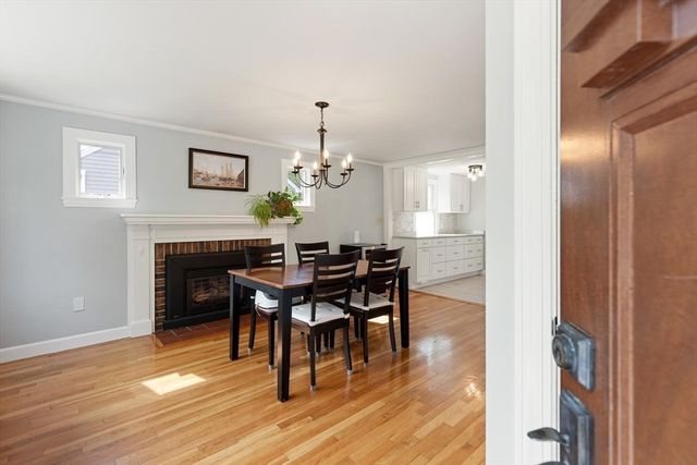 60 Lakeshore Avenue, Beverly, MA 01915