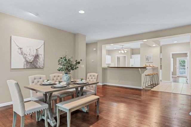12510 E Killarney St, Wichita, KS 67206