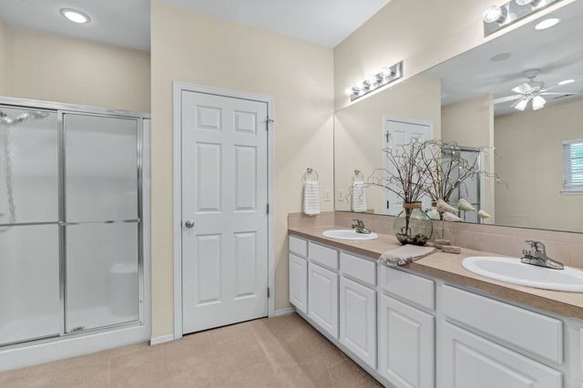 12510 E Killarney St, Wichita, KS 67206