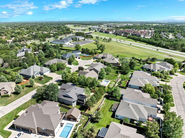 12510 E Killarney St, Wichita, KS 67206