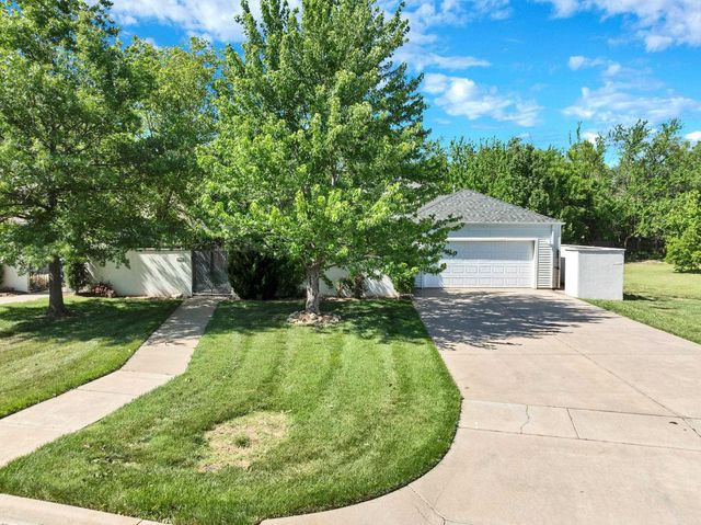 12510 E Killarney St, Wichita, KS 67206