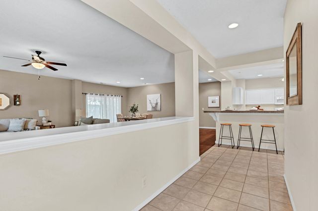 12510 E Killarney St, Wichita, KS 67206