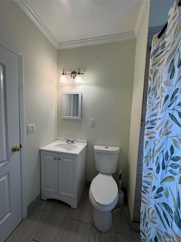 1361 Star Avenue, Elmont, NY 11003