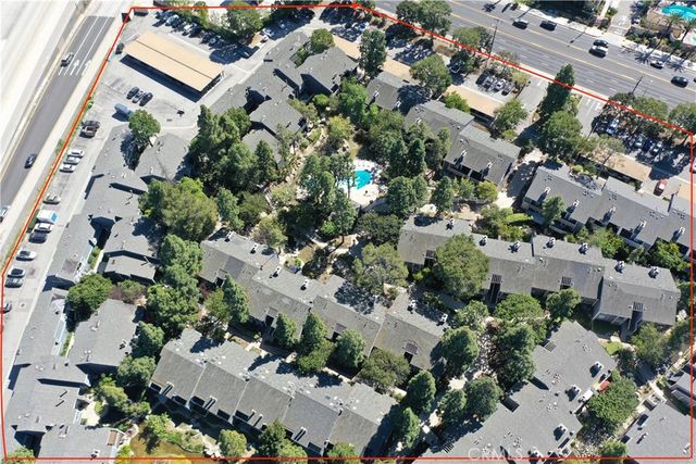 25613 Pine Creek, Wilmington, CA 90744