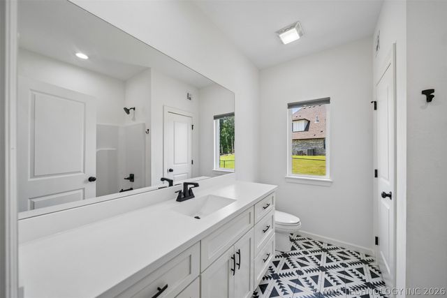 18983 Round Mountain Road, Catoosa, OK 74015