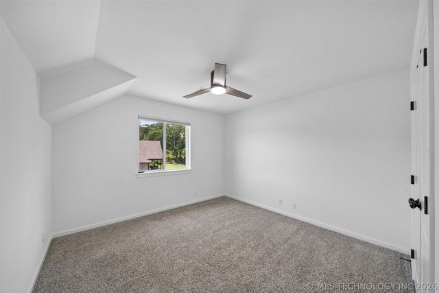 18983 Round Mountain Road, Catoosa, OK 74015