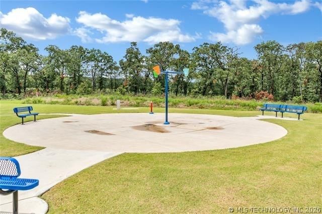 18983 Round Mountain Road, Catoosa, OK 74015