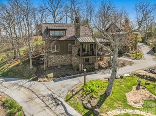 9 Hawks Ledge Trail, Burnsville, NC 28714
