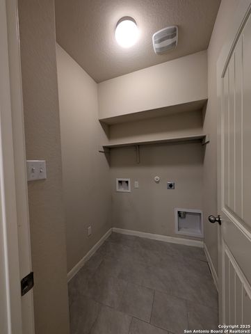 2203 Flintshire, New Braunfels, TX 78130