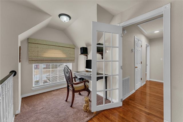 407 Gray Court, Siloam Springs, AR 72761