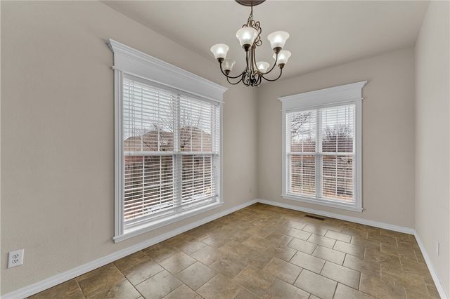 407 Gray Court, Siloam Springs, AR 72761