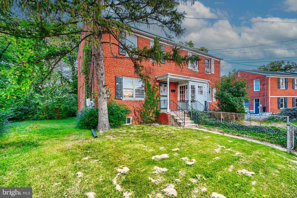 4116 ATMORE PL, Temple Hills, MD 20748