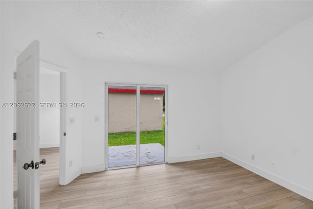 792 SW 9th St, Florida City, FL 33034