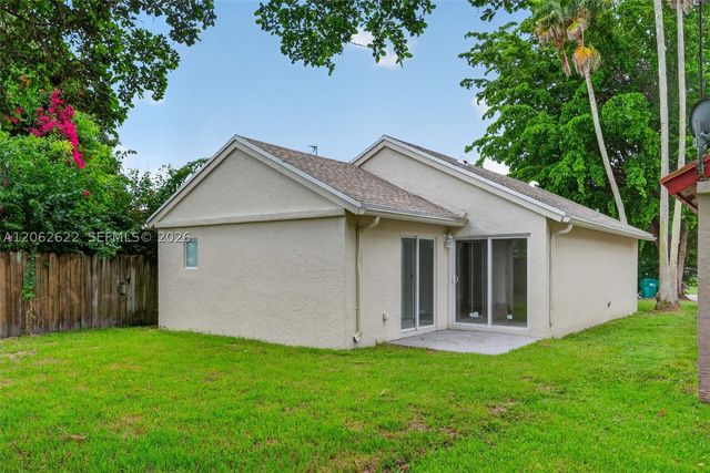 792 SW 9th St, Florida City, FL 33034