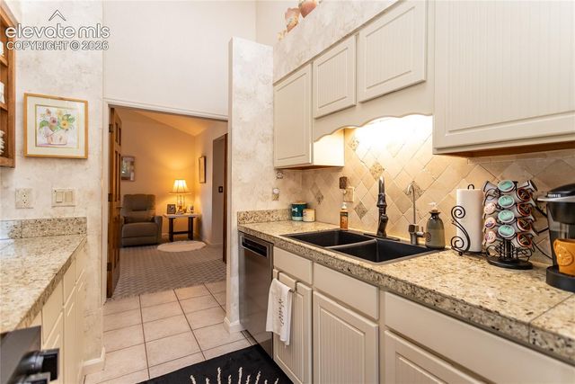 380 Mission Hill Way, Colorado Springs, CO 80921
