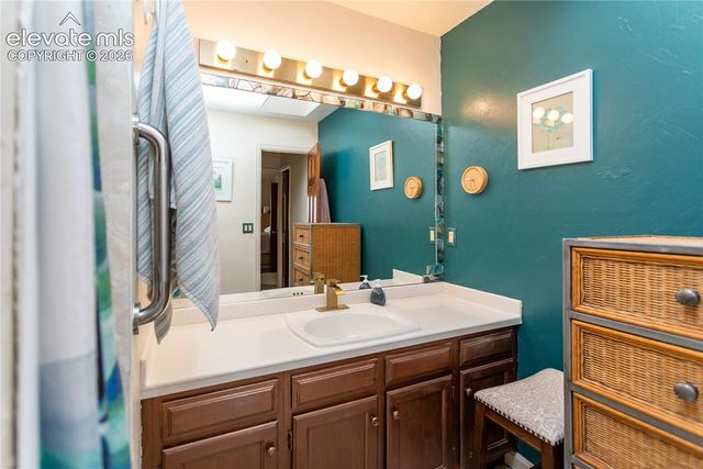380 Mission Hill Way, Colorado Springs, CO 80921