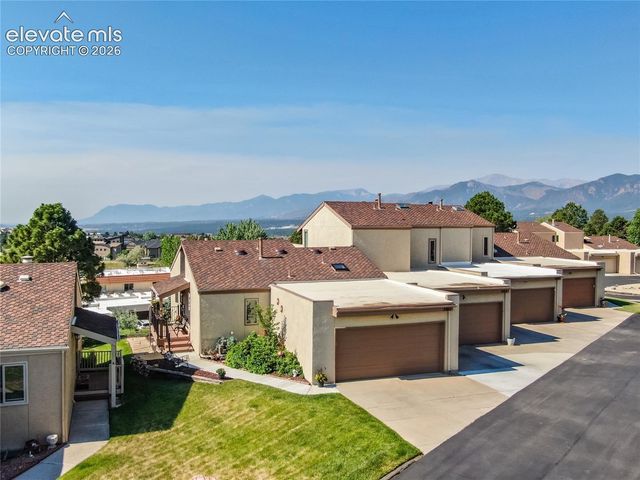 380 Mission Hill Way, Colorado Springs, CO 80921