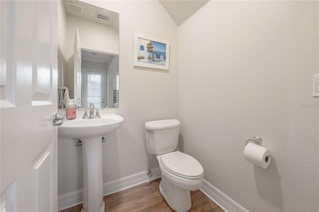 2920 2 HANSEN MANOR LANE, Tampa, FL 33611