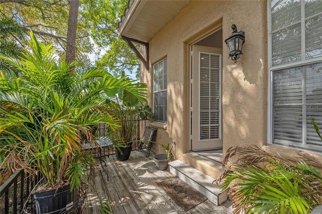 2920 2 HANSEN MANOR LANE, Tampa, FL 33611