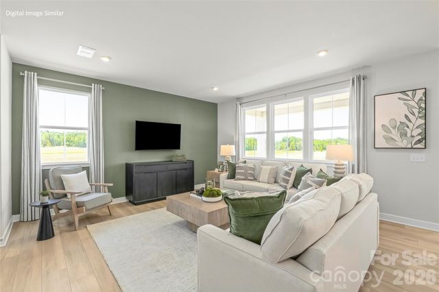 3133 Ravenfield Lane, Charlotte, NC 28213