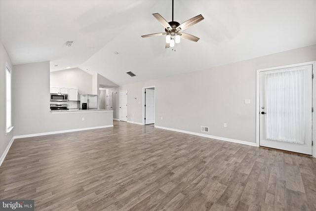 1856 MELVOR LN, Winchester, VA 22601