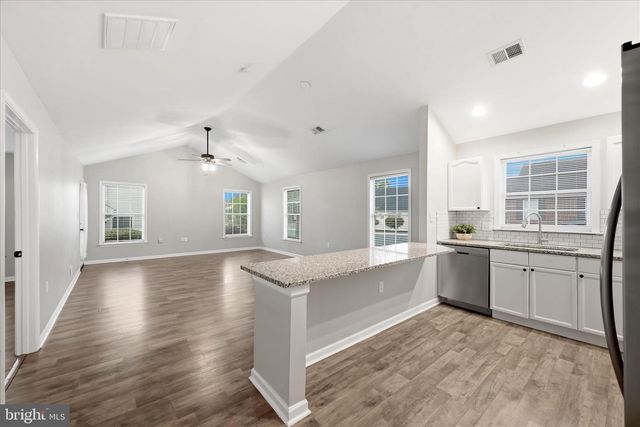 1856 MELVOR LN, Winchester, VA 22601