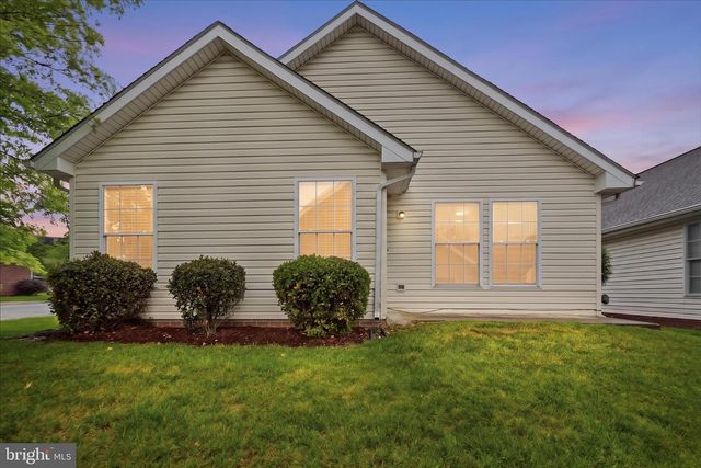 1856 MELVOR LN, Winchester, VA 22601