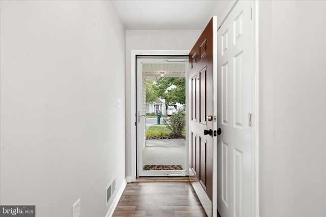 1856 MELVOR LN, Winchester, VA 22601