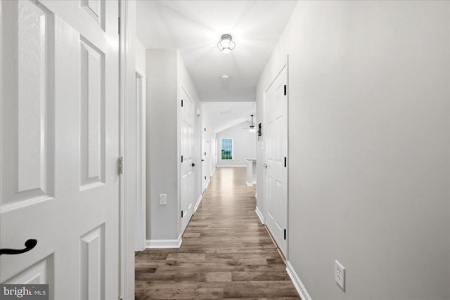 1856 MELVOR LN, Winchester, VA 22601