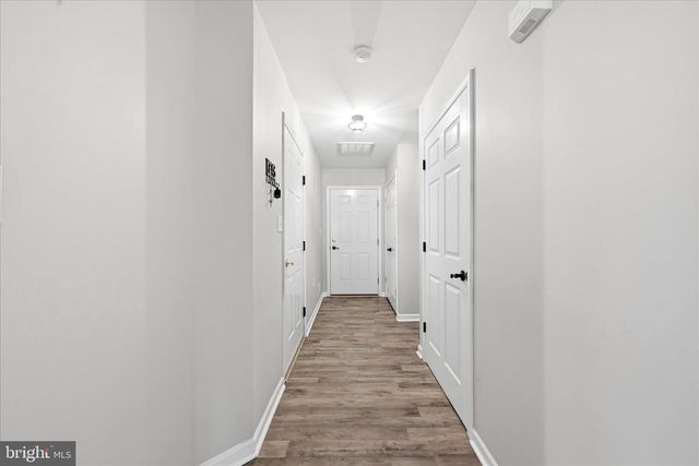 1856 MELVOR LN, Winchester, VA 22601