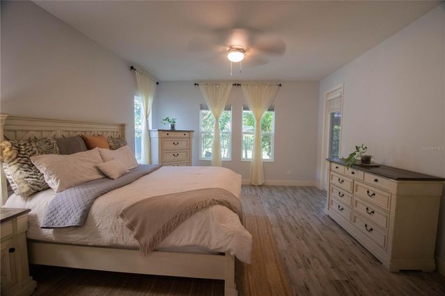 16485 COURTYARD LOOP, Land O Lakes, FL 34638