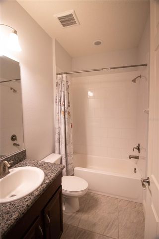 16485 COURTYARD LOOP, Land O Lakes, FL 34638