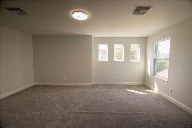 16485 COURTYARD LOOP, Land O Lakes, FL 34638