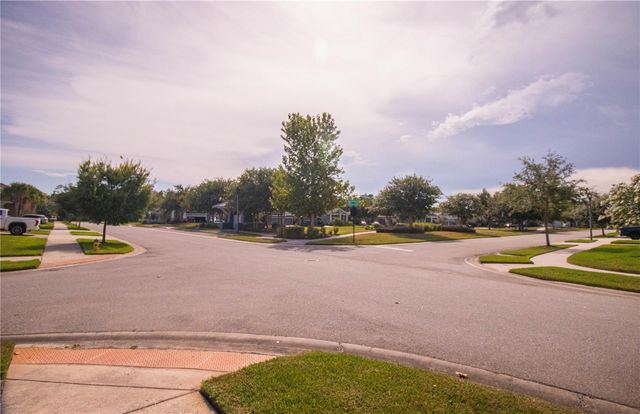 16485 COURTYARD LOOP, Land O Lakes, FL 34638