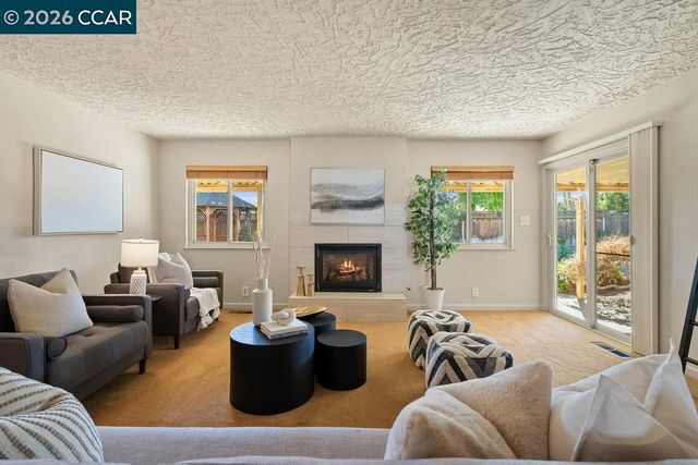 1560 Ayers Rd, Concord, CA 94521