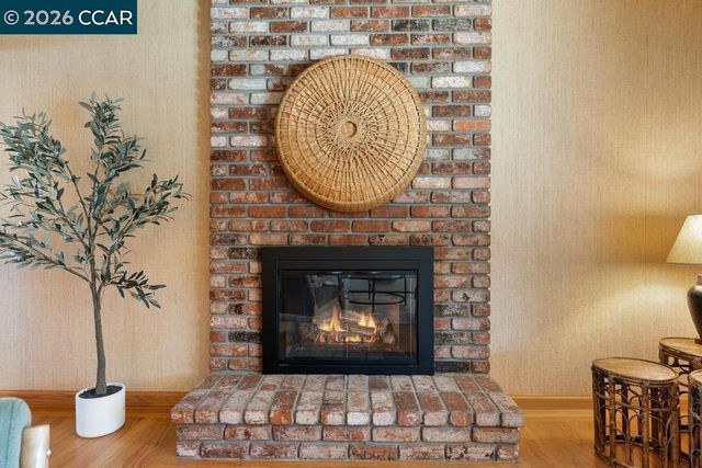 1560 Ayers Rd, Concord, CA 94521