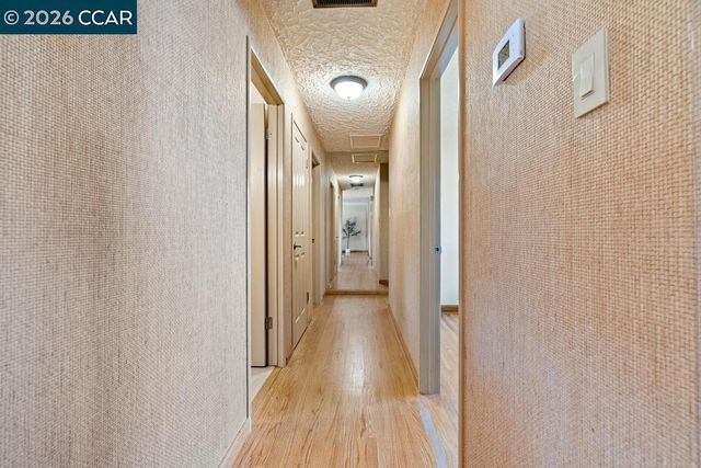 1560 Ayers Rd, Concord, CA 94521