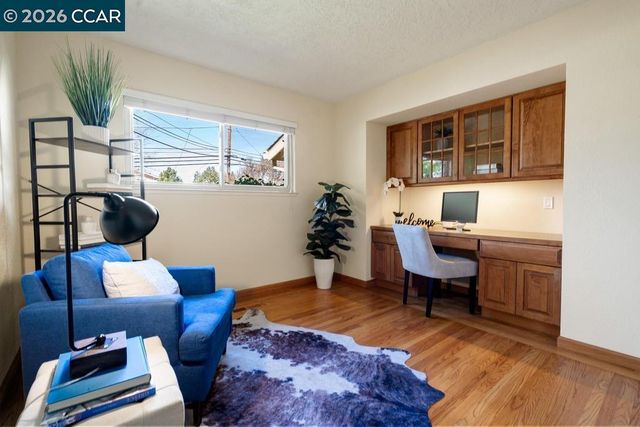 1560 Ayers Rd, Concord, CA 94521