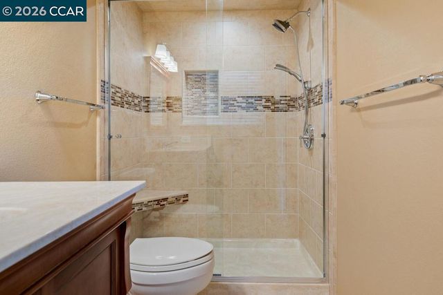 1560 Ayers Rd, Concord, CA 94521