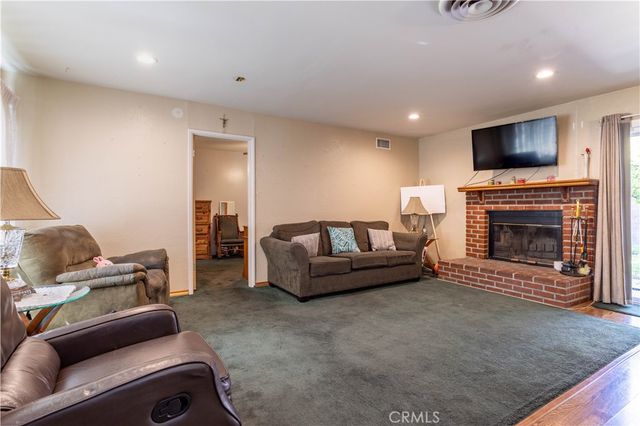 10118 Telfair, Pacoima, CA 91331