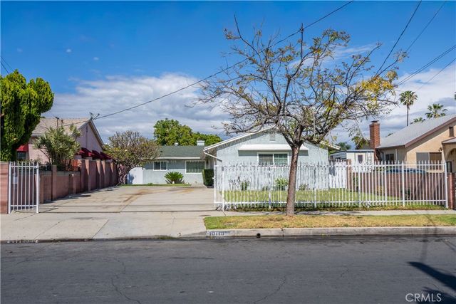 10118 Telfair, Pacoima, CA 91331
