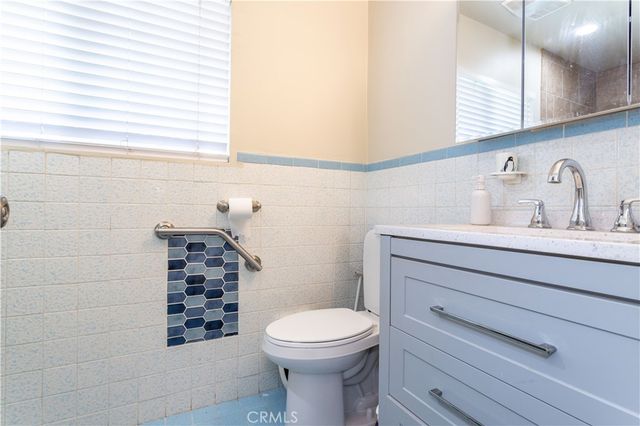 10118 Telfair, Pacoima, CA 91331