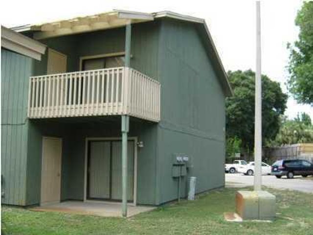115 Hughes Street D4, Fort Walton Beach, FL 32548