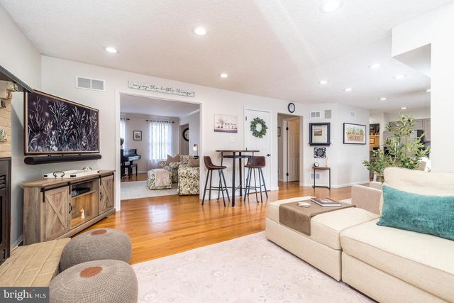 3979 LANDISVILLE RD, Doylestown, PA 18902