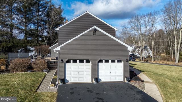 3979 LANDISVILLE RD, Doylestown, PA 18902