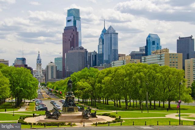 2341 PENNSYLVANIA AVE, Philadelphia, PA 19130