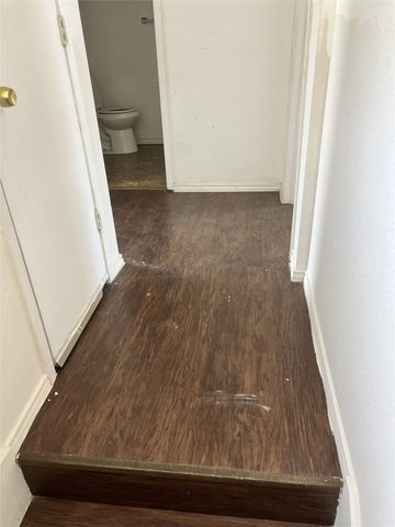 916 Fairbanks Circle, Duncanville, TX 75137