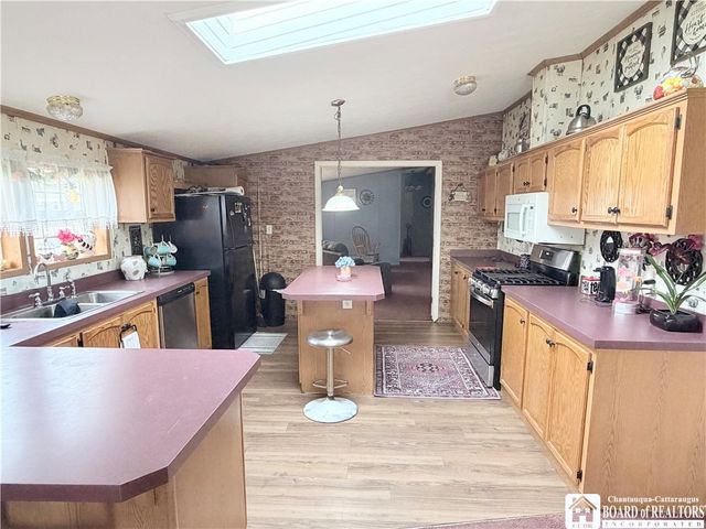 3200 Clymer Sherman Road, Sherman, NY 14781