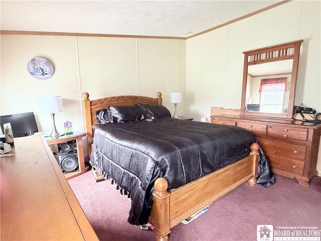 3200 Clymer Sherman Road, Sherman, NY 14781